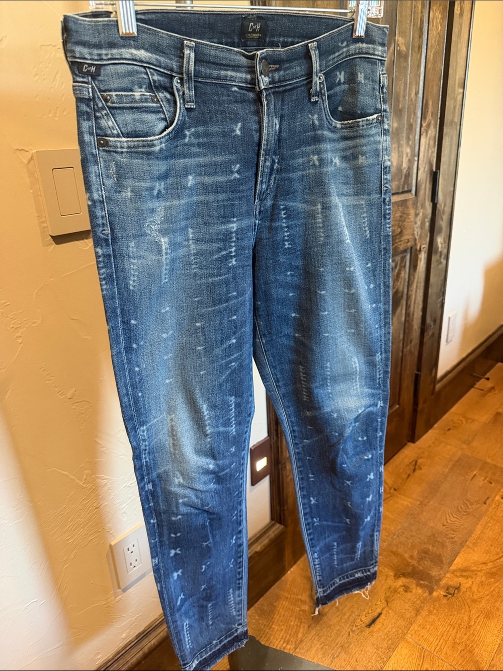 Citizens Of Humanity Distressed Blue Cropped Jeans